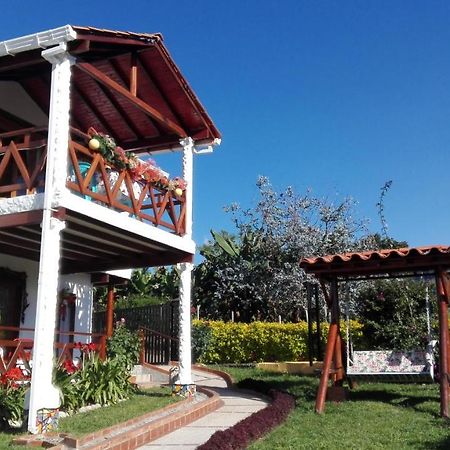 Coliving La Boira Bed & Breakfast Jardin Bagian luar foto