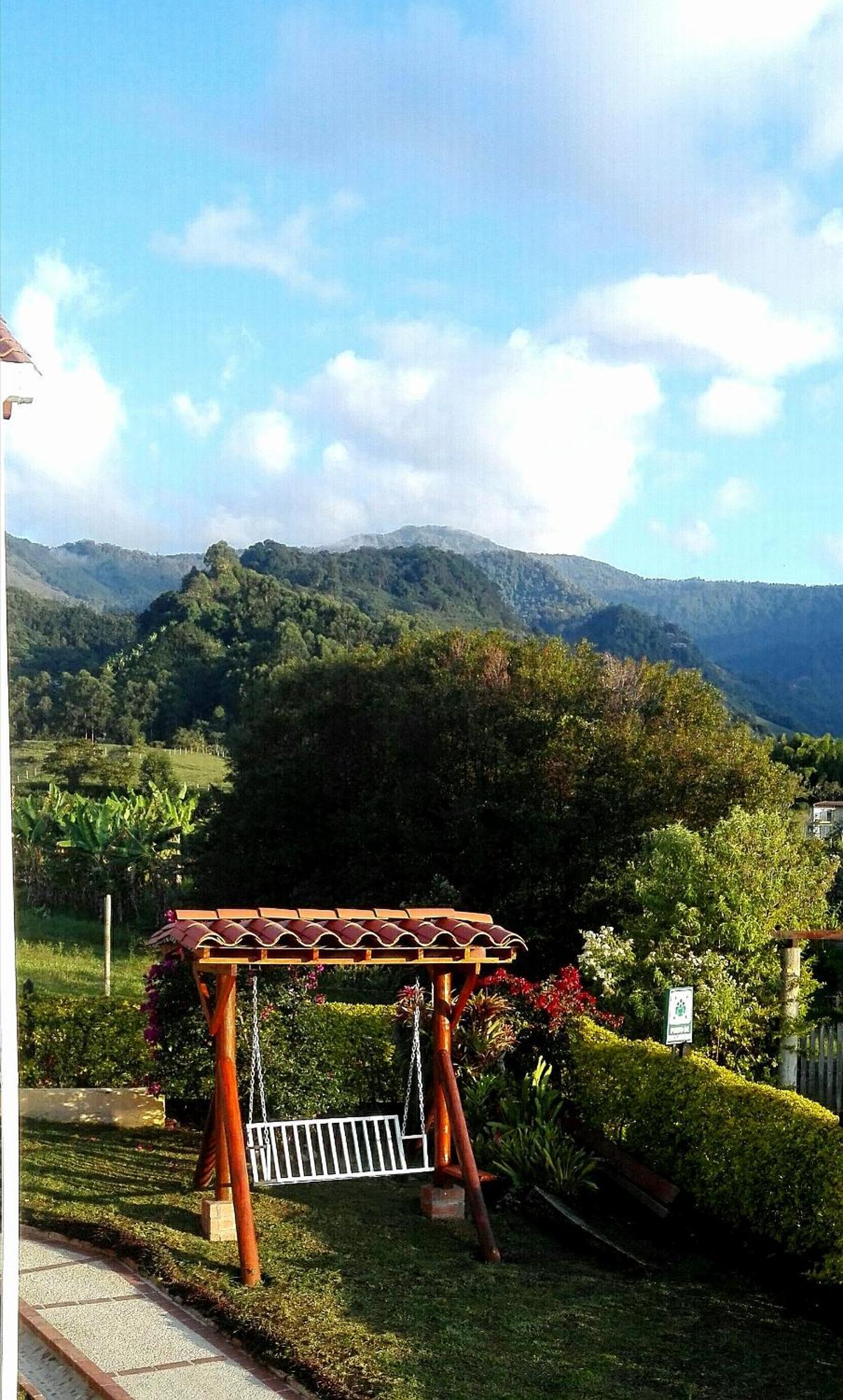Coliving La Boira Bed & Breakfast Jardin Ruang foto
