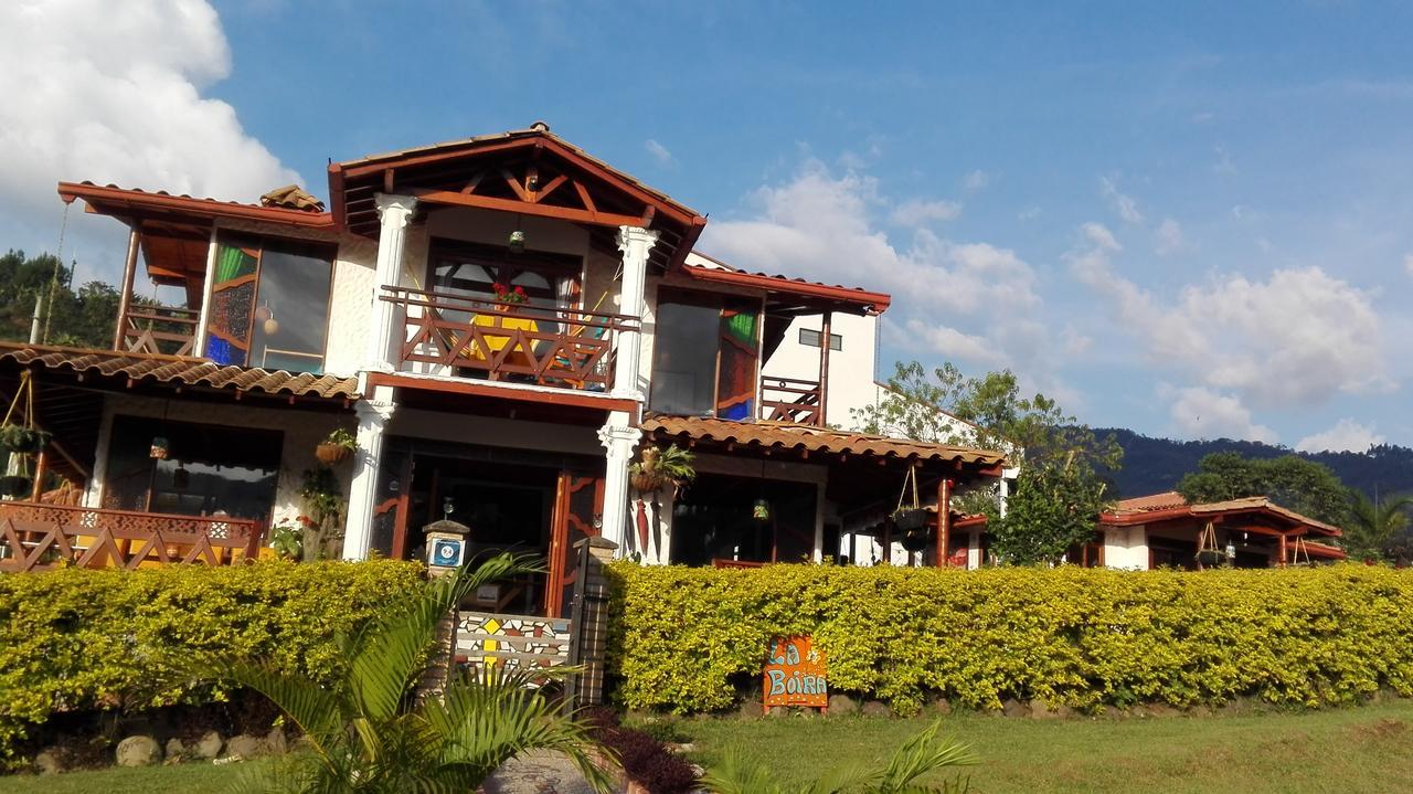 Coliving La Boira Bed & Breakfast Jardin Bagian luar foto