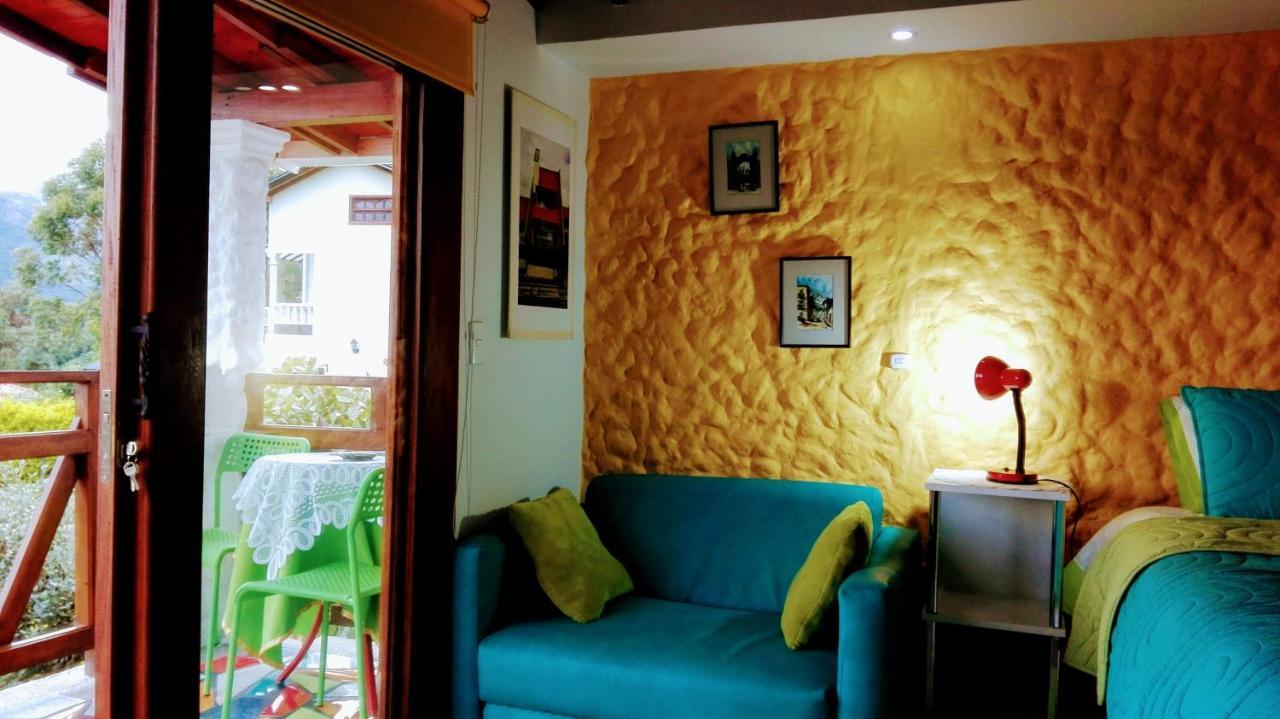 Coliving La Boira Bed & Breakfast Jardin Bagian luar foto