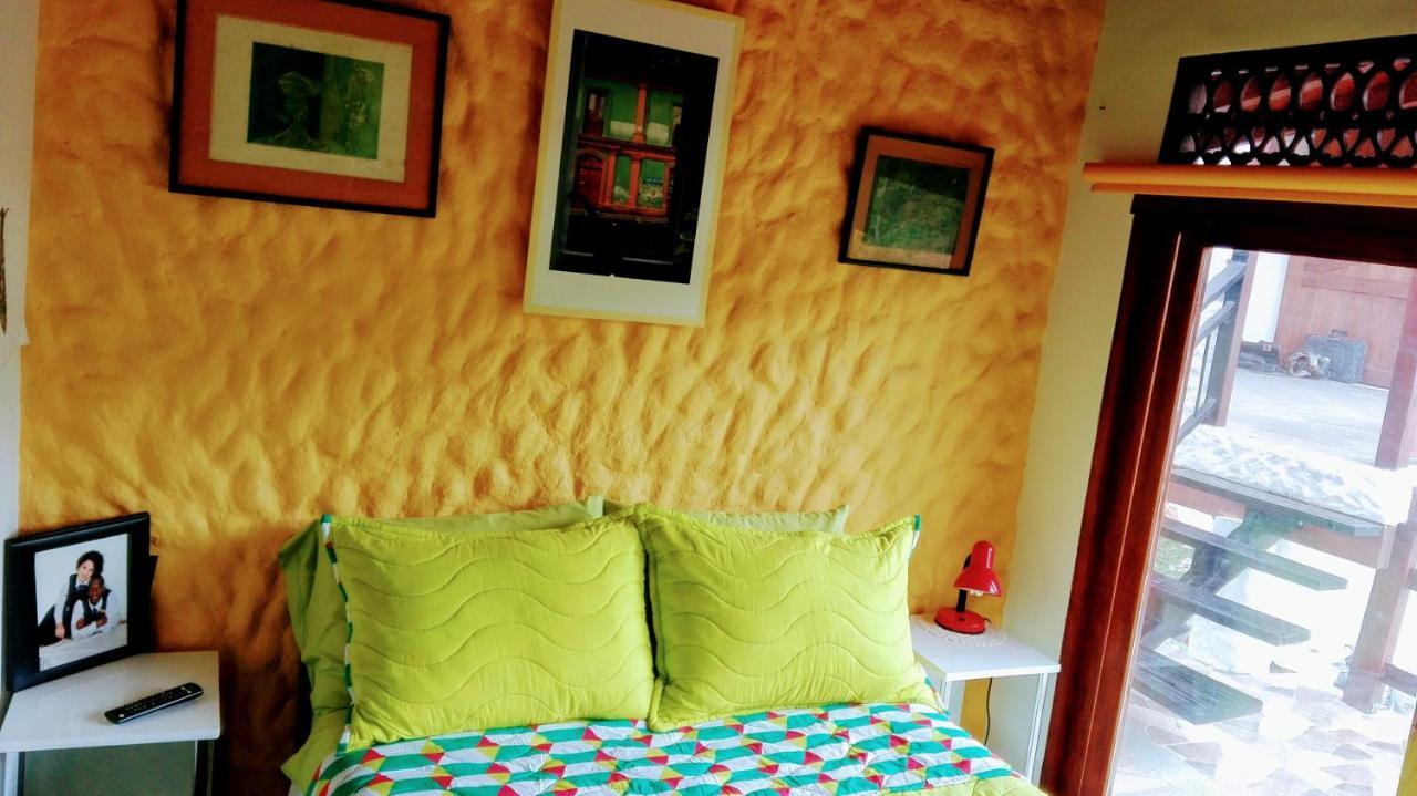 Coliving La Boira Bed & Breakfast Jardin Bagian luar foto